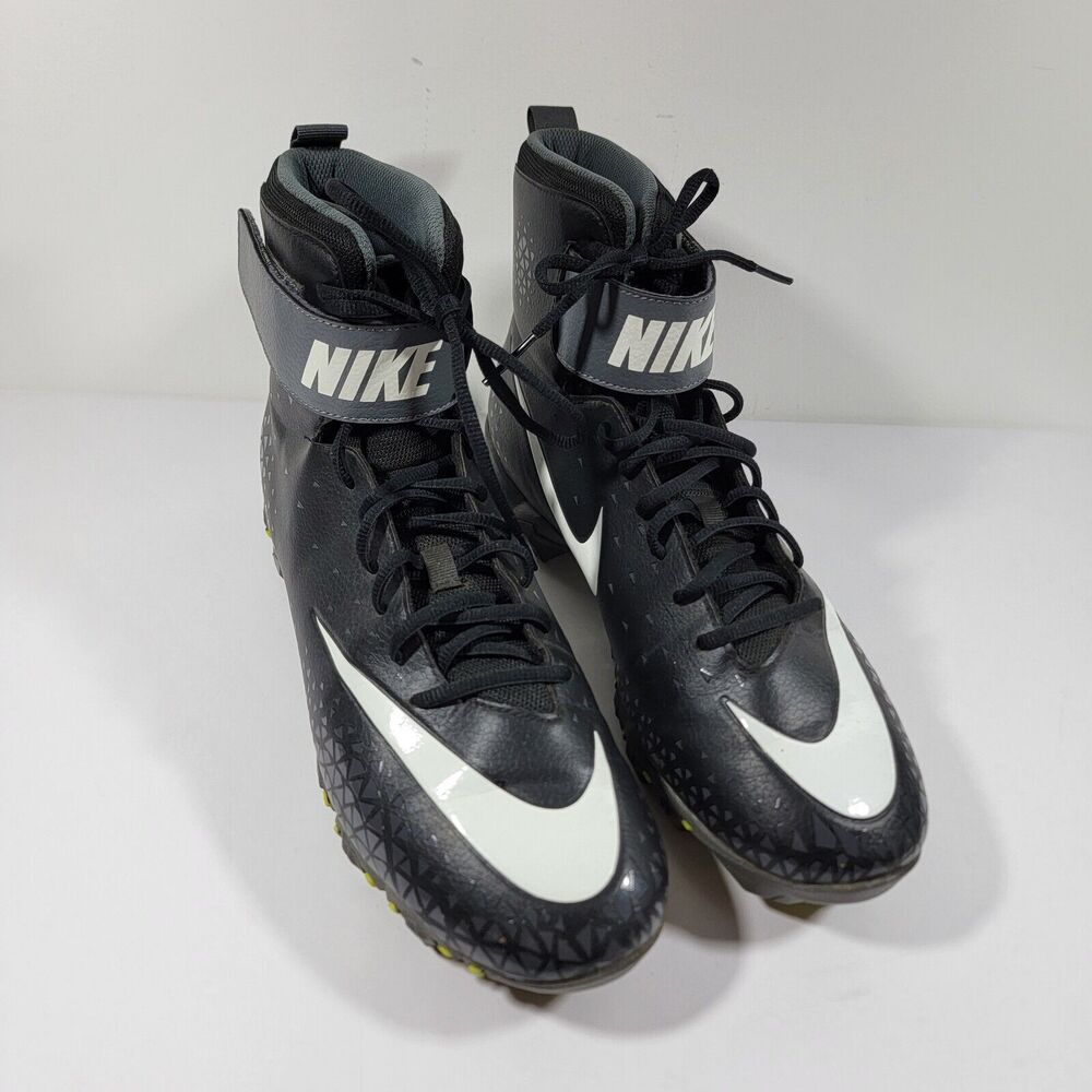 Nike Men's Size 11.5 Force Savage Shark Football Cleat 880109-002 Black White